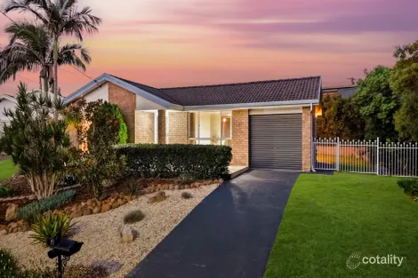 11 Charlotte Cl, Bateau Bay, NSW 2261
