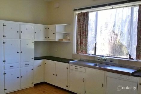 Property photo of 10 Swamp Road Piccadilly SA 5151