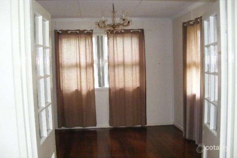 Property photo of 4 McGregor Terrace Beachmere QLD 4510