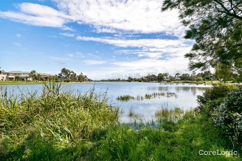Property photo of 7 Island Point Avenue Waterways VIC 3195