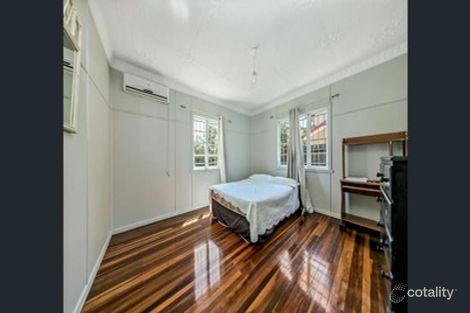 Property photo of 19 Gordon Parade Mount Gravatt East QLD 4122