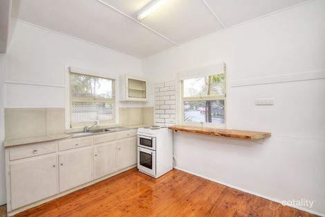 1/11 Christine Ave, Miami, QLD 4220