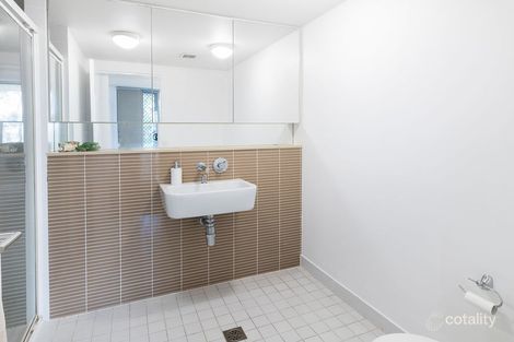 311/66 Sickle Ave, Hope Island, QLD 4212