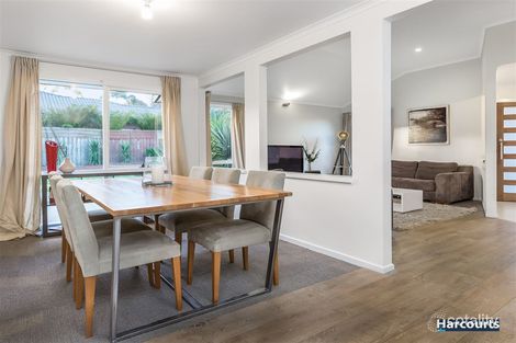 Property photo of 11 Happy Valley Court Rowville VIC 3178