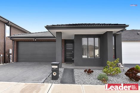 Property photo of 37 Upthorpe Way Mickleham VIC 3064