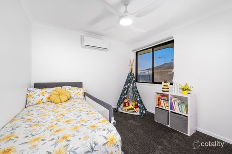 Property photo of 25 Seabreeze Street Paradise Point QLD 4216