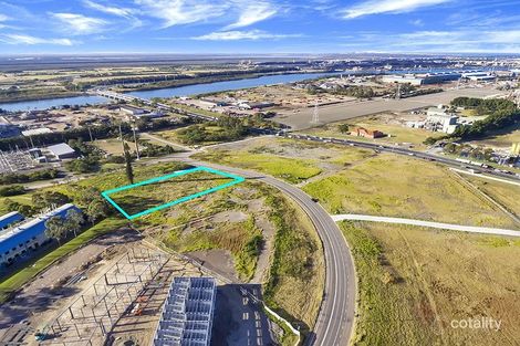 4 Murray Dwyer Cct, Mayfield West, NSW 2304