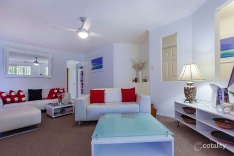 Property photo of 6 Honeymyrtle Court Mountain Creek QLD 4557