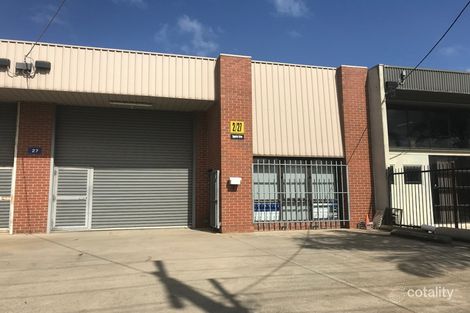 2/27 Superior Dr, Dandenong South, VIC 3175