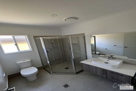 Property photo of 2/3 Claireview Street Logan Reserve QLD 4133