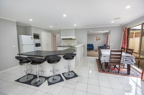 Property photo of 6 Mariner Close Cranbourne North VIC 3977