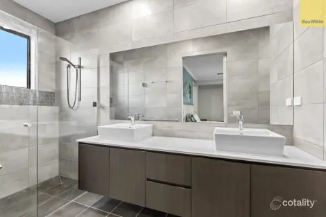 Property photo of 4 Hartog Grove Darley VIC 3340