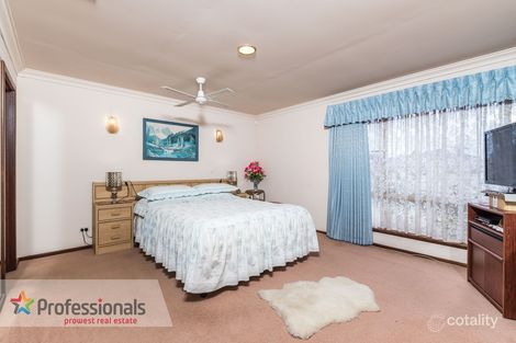 35 Golf Rd, Parkwood, WA 6147