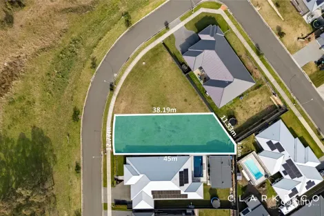 Property photo of 26 Bordeaux Terrace Lochinvar NSW 2321