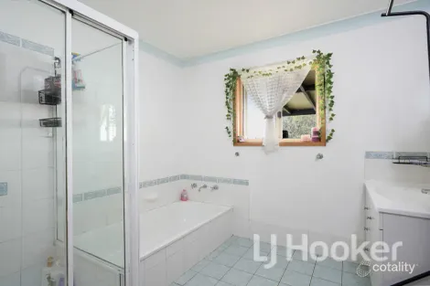 Property photo of 15 Dunisla Street Sanctuary Point NSW 2540