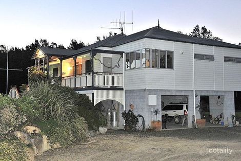 910 Maria River Rd, Crescent Head, NSW 2440