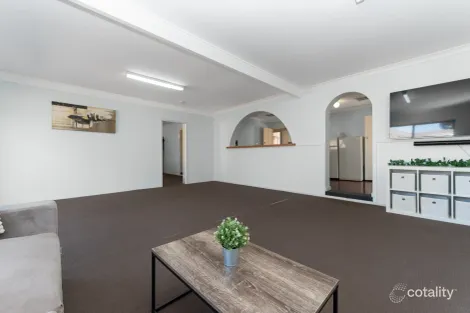 Property photo of 35A Clovelly Crescent Lynwood WA 6147