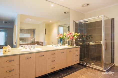 Property photo of 7 Kent Court Darley VIC 3340