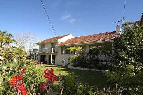 Property photo of 13 Lumeah Avenue Elanora Heights NSW 2101