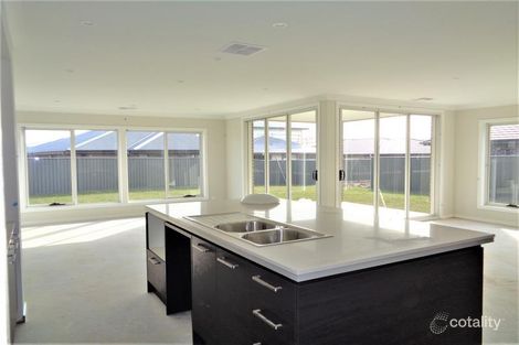 Property photo of 1004 Catherine Park Drive Oran Park NSW 2570