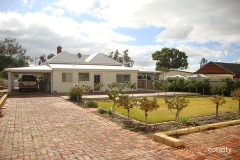 Property photo of 39 Duff Street Merredin WA 6415