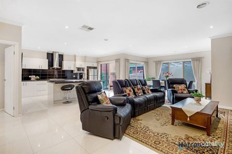 Property photo of 2/4 Tiller Street Burwood East VIC 3151
