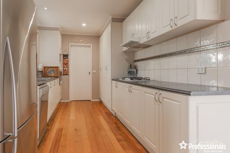 Property photo of 7 Parkwood Place Melton West VIC 3337