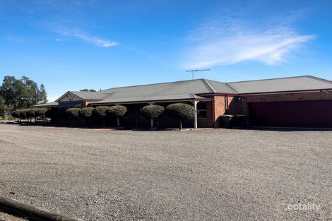 Property photo of 65 West Gateway Lara VIC 3212