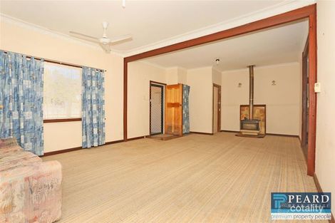 Property photo of 12 Forest View Road Dwellingup WA 6213