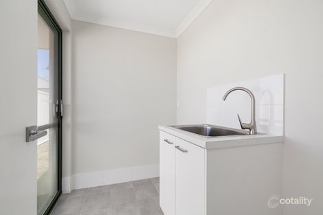 Property photo of 5 Geordie Loop Eglinton WA 6034