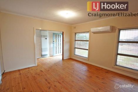 Property photo of 28 Saint Road Smithfield Plains SA 5114