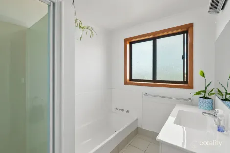 Property photo of 21 Lovett Street Devonport TAS 7310
