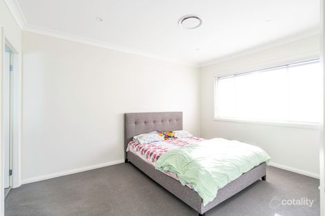 Property photo of 18 Hemmie Road Edmondson Park NSW 2174