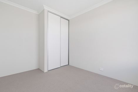 Property photo of 5 Geordie Loop Eglinton WA 6034