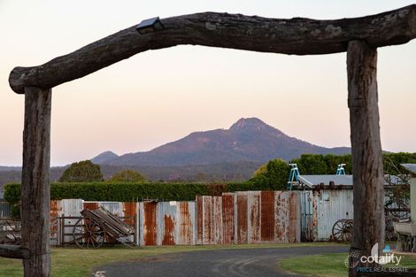 Property photo of 41 Peak Crossing Churchbank Weir Road Peak Crossing QLD 4306