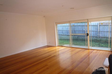 Property photo of 32 Standard Avenue Box Hill VIC 3128