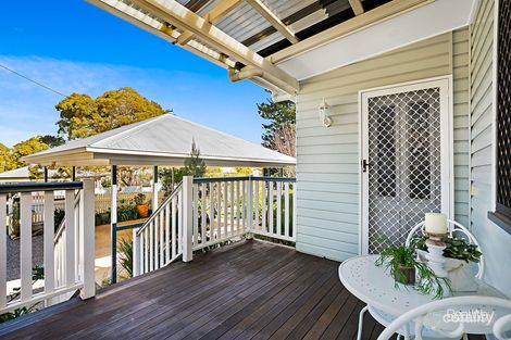 Property photo of 13 Barry Street Mount Lofty QLD 4350