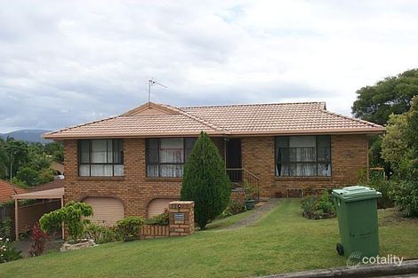 4 Kevin Ct, Miami, QLD 4220