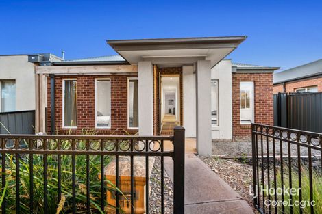 Property photo of 11 Prichard Walk Point Cook VIC 3030