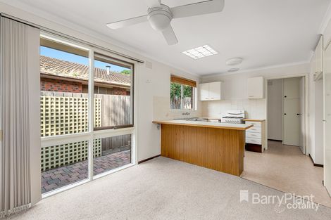 Property photo of 30 Benelong Crescent Seaford VIC 3198
