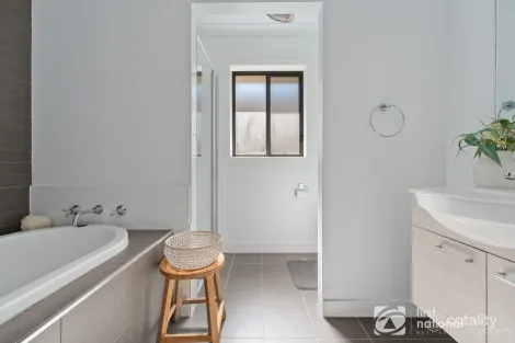 Property photo of 19 Lions Drive Mudgee NSW 2850