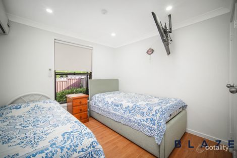 Property photo of 35 Lily Street Wetherill Park NSW 2164