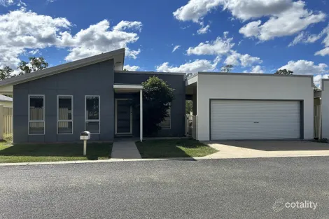 4/73 Centenary Dr, Middlemount, QLD 4746