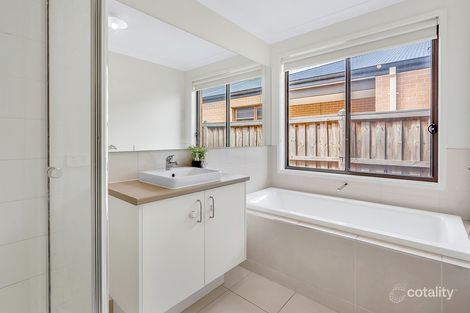 Property photo of 64 Albion Crescent Mickleham VIC 3064