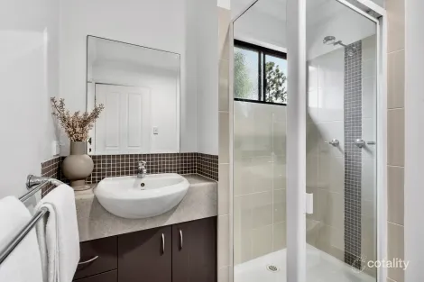 Property photo of 3/9 Talbot Street Coorparoo QLD 4151