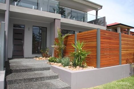 Property photo of 2 Redhead Street Redhead NSW 2290