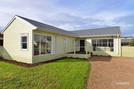 11 Horne Ave, St Leonards, VIC 3223