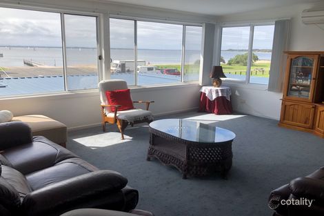 Property photo of 6 Victoria Parade Loch Sport VIC 3851