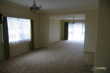 Property photo of 33 Lyall Road Berwick VIC 3806