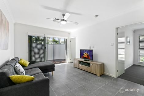 Property photo of 5 Creek View Place Pelican Waters QLD 4551